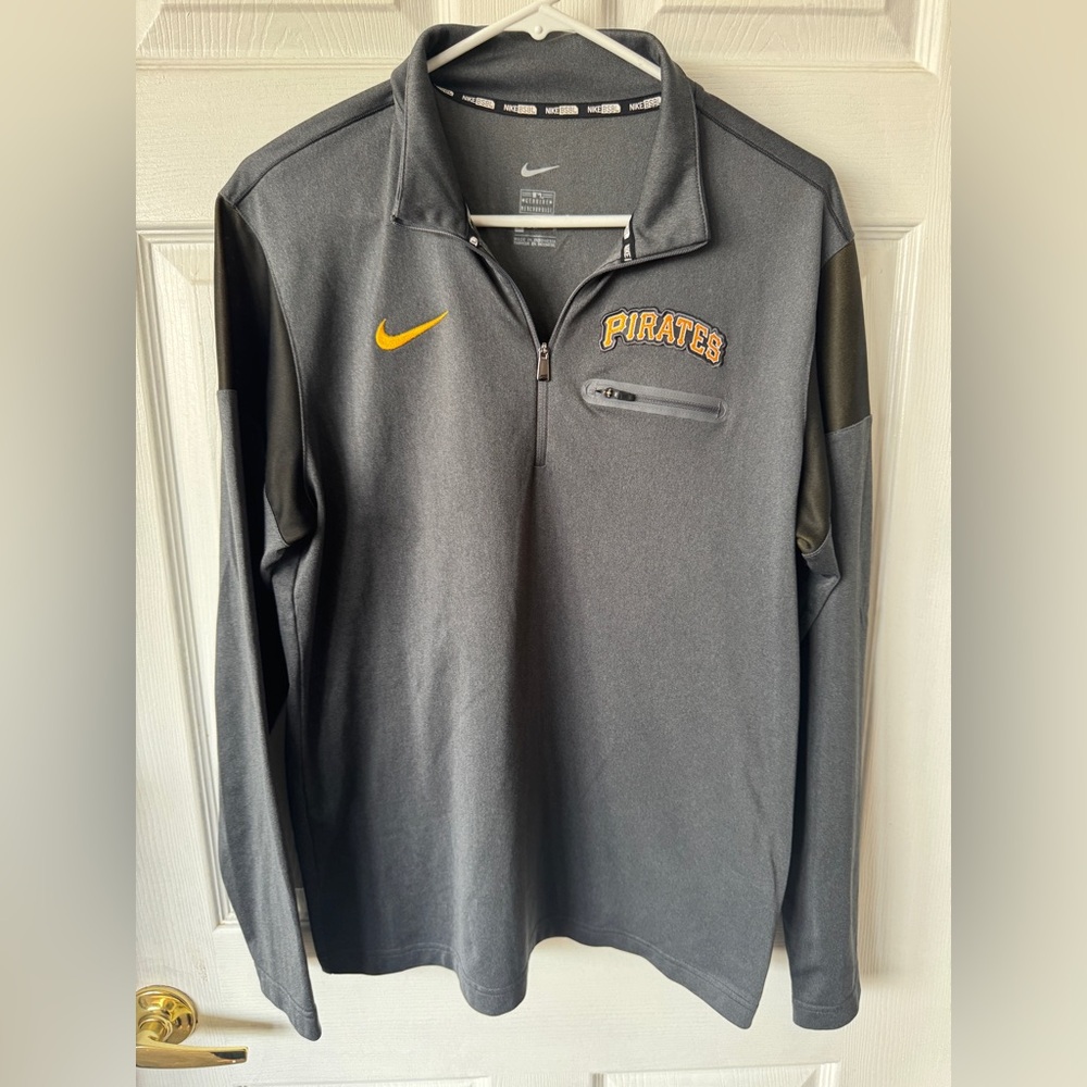 Nike MLB Pirates Quarter Zip Pullovee
